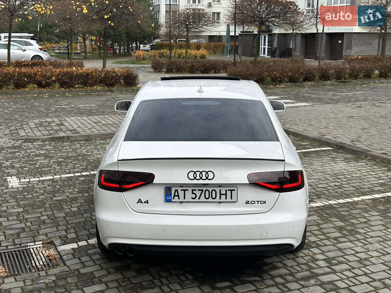 Седан Audi A4 2012 в Івано-Франківську