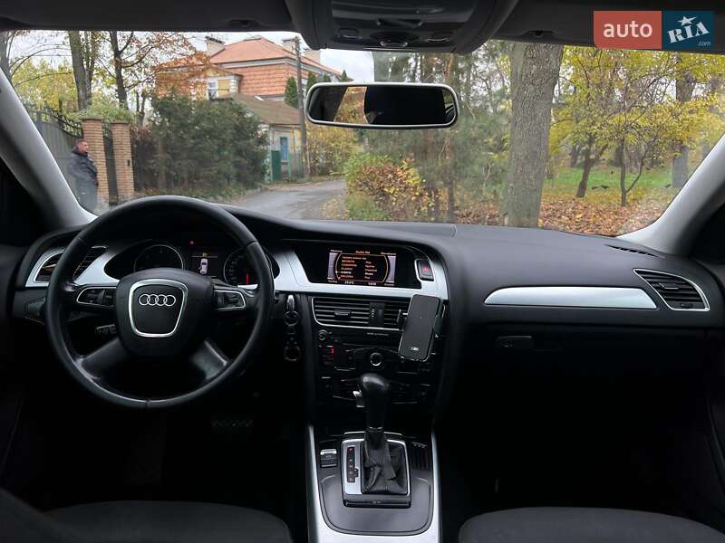 Універсал Audi A4 2011 в Києві