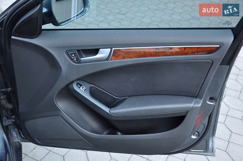 Седан Audi A4 2013 в Львові фото 29 Седан Audi A4 2013 в Львові