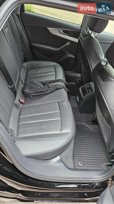 Універсал Audi A4 2019 в Житомирі
