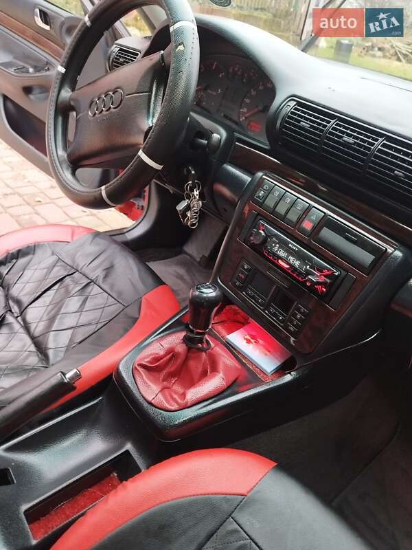 Седан Audi A4 1996 в Луцьку фото 5 Седан Audi A4 1996 в Луцьку