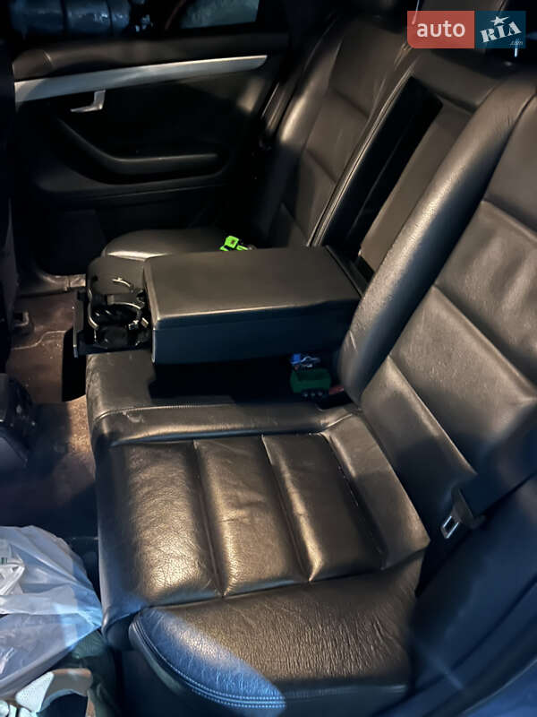 Универсал Audi A4 2001 в Збараже