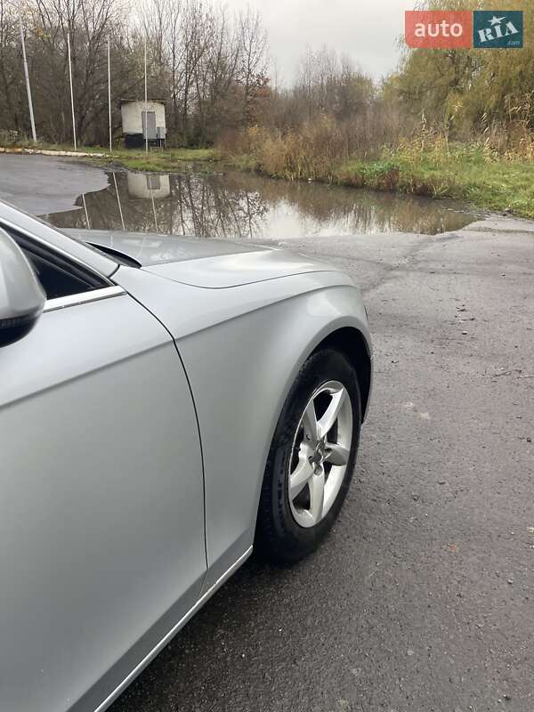 Універсал Audi A4 2013 в Дубні