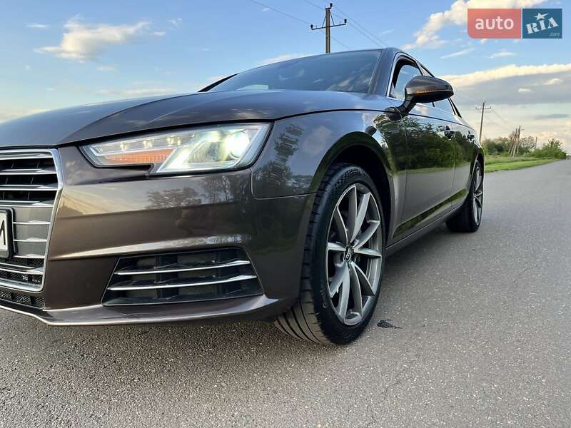 Седан Audi A4 2016 в Кривому Розі
