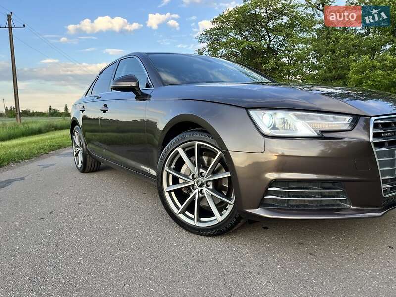 Седан Audi A4 2016 в Кривому Розі