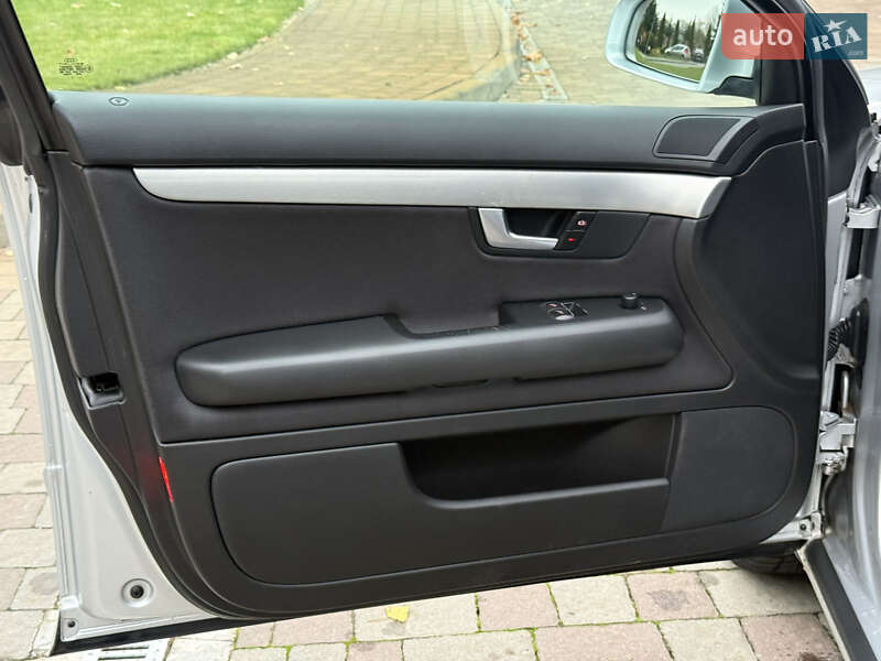 Універсал Audi A4 2003 в Сарнах