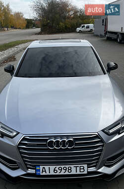 Седан Audi A4 2016 в Киеве