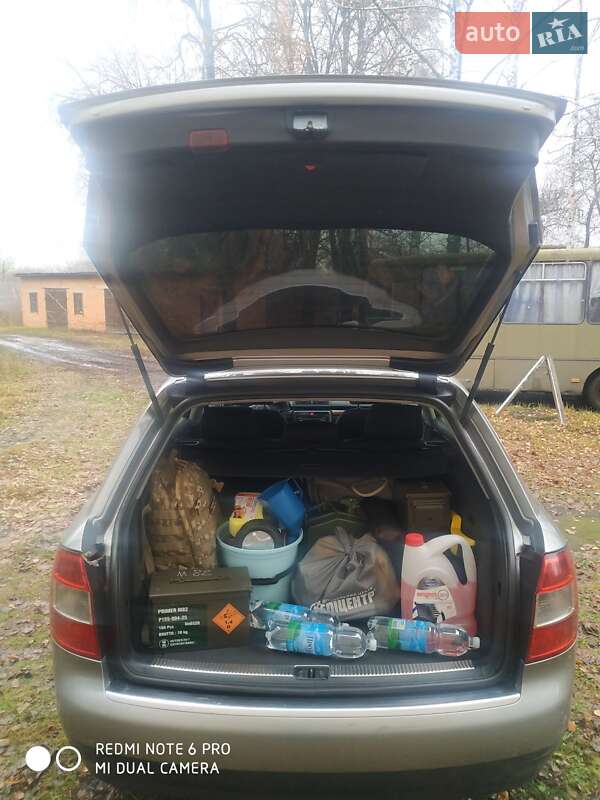 Універсал Audi A4 2002 в Ромнах