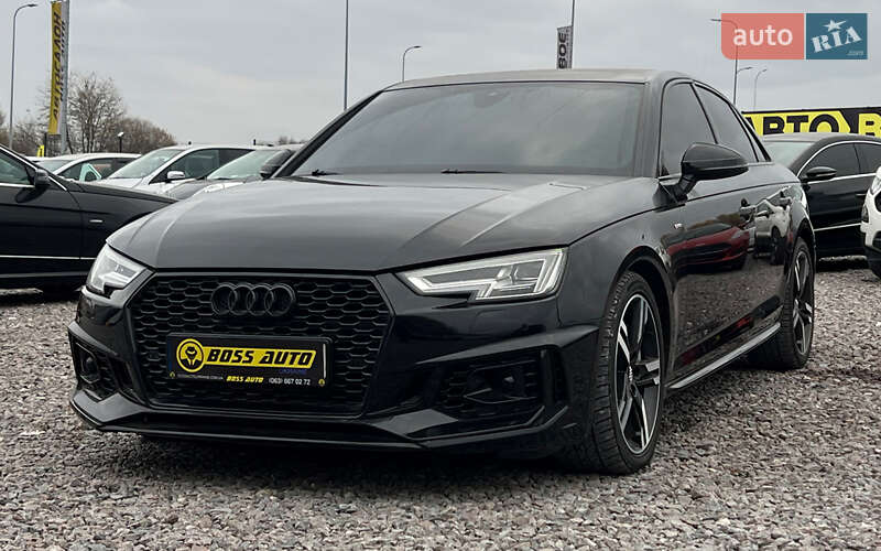 Седан Audi A4 2018 в Львові