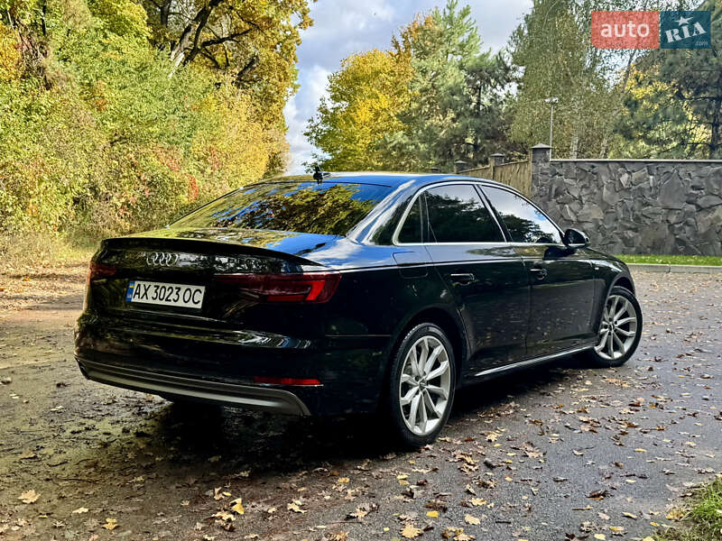 Седан Audi A4 2017 в Киеве