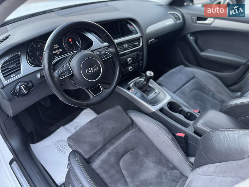 Седан Audi A4 2014 в Одессе
