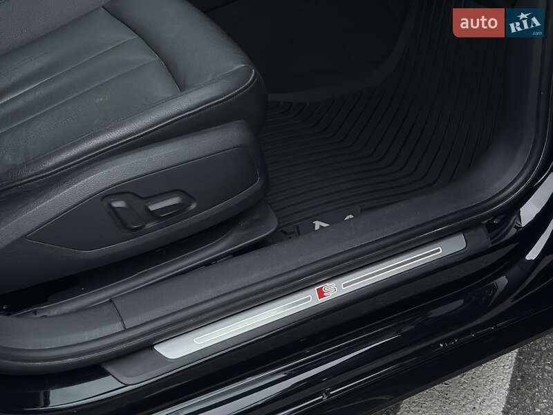 Седан Audi A4 2016 в Києві фото 40 Седан Audi A4 2016 в Києві