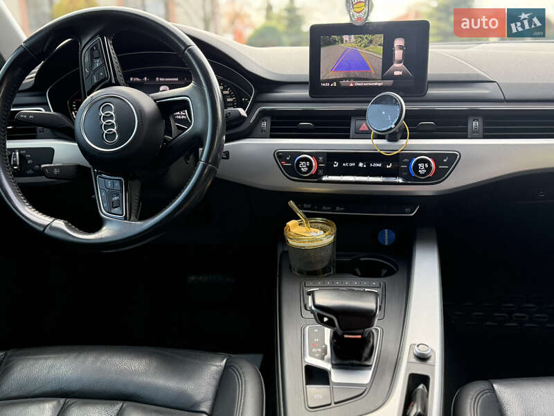 Седан Audi A4 2018 в Івано-Франківську