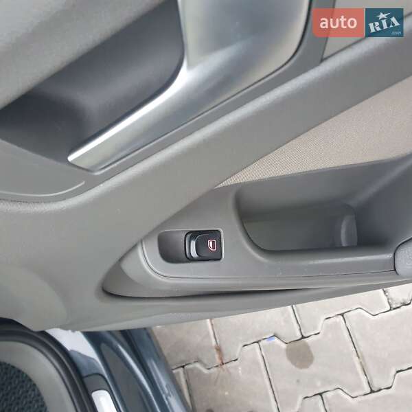 Універсал Audi A4 2011 в Чернівцях фото 15 Універсал Audi A4 2011 в Чернівцях