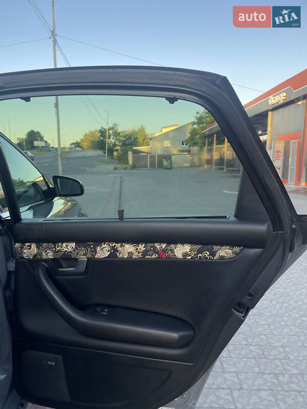 Седан Audi A4 2005 в Львові