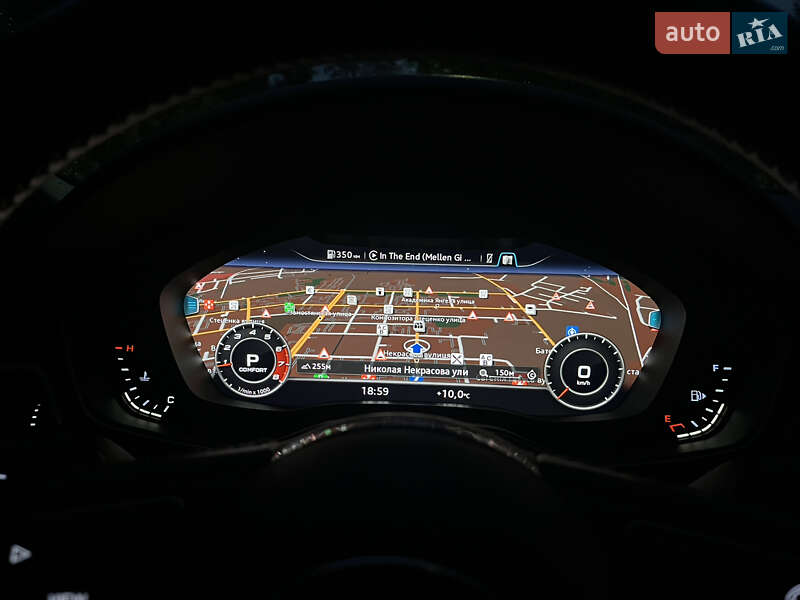 Седан Audi A4 2016 в Виннице