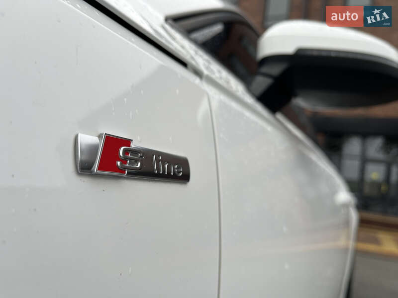 Седан Audi A4 2016 в Виннице