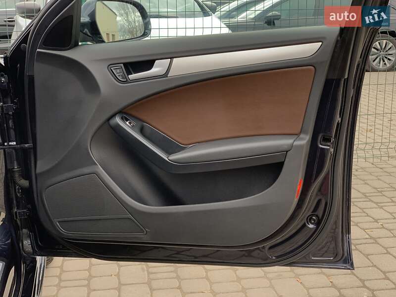 Седан Audi A4 2014 в Бердичеві