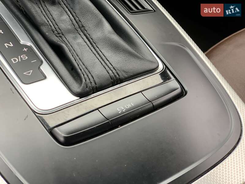 Седан Audi A4 2014 в Бердичеві