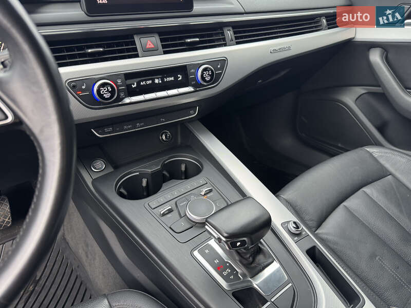 Седан Audi A4 2016 в Сумах