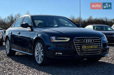 Седан Audi A4 2014 в Львові