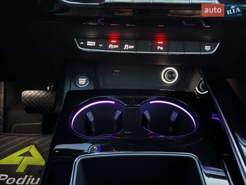 Седан Audi A4 2020 в Києві фото 43 Седан Audi A4 2020 в Києві