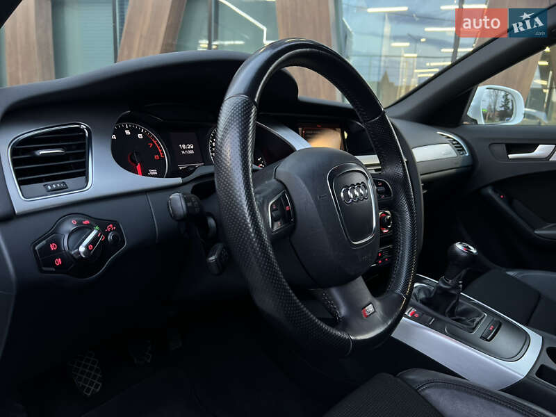 Універсал Audi A4 2010 в Луцьку