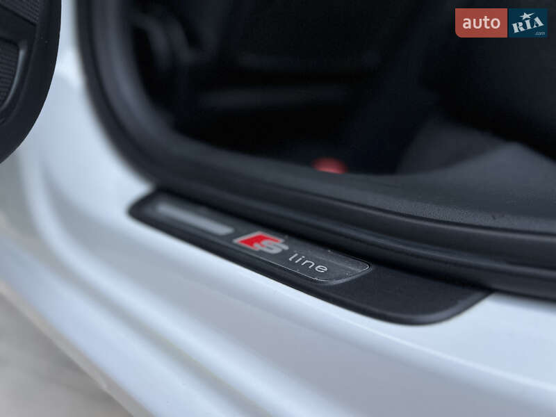 Універсал Audi A4 2010 в Луцьку