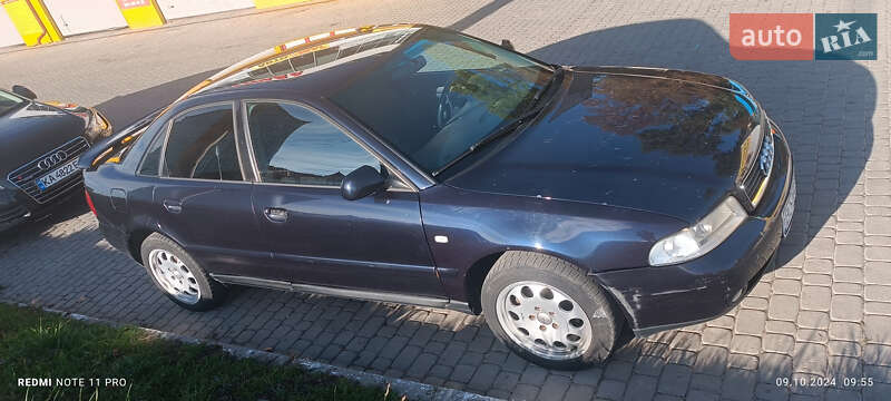 Седан Audi A4 2000 в Тернополі