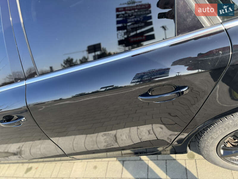 Седан Audi A4 2012 в Хмельницькому