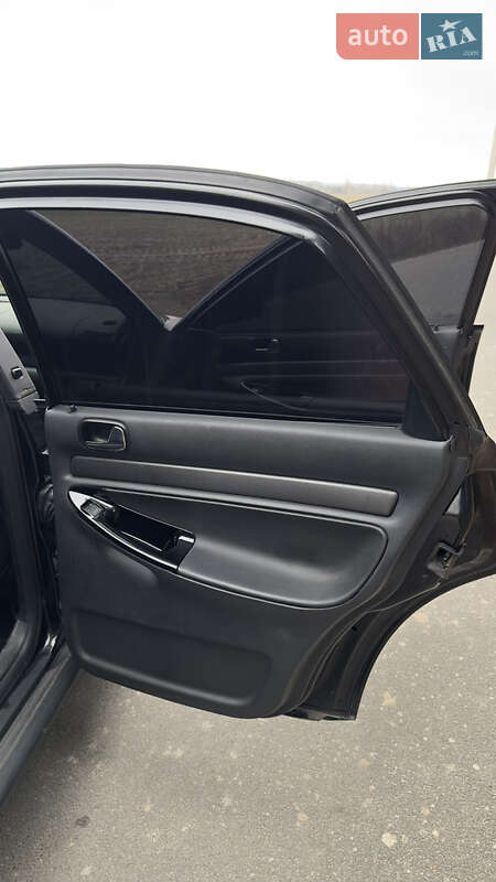 Седан Audi A4 1996 в Бородянці