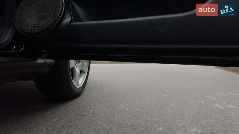 Седан Audi A4 1996 в Бородянці