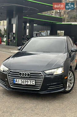 Седан Audi A4 2016 в Киеве