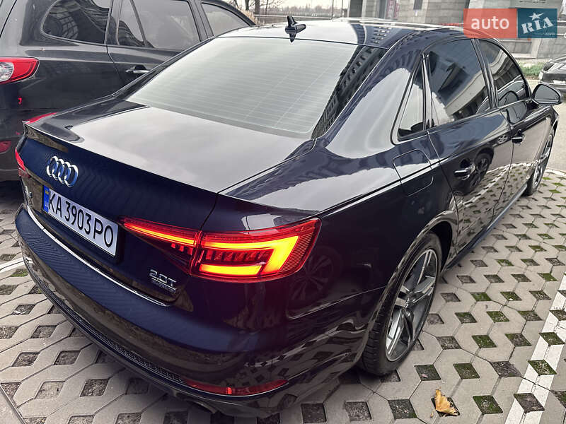 Седан Audi A4 2016 в Киеве