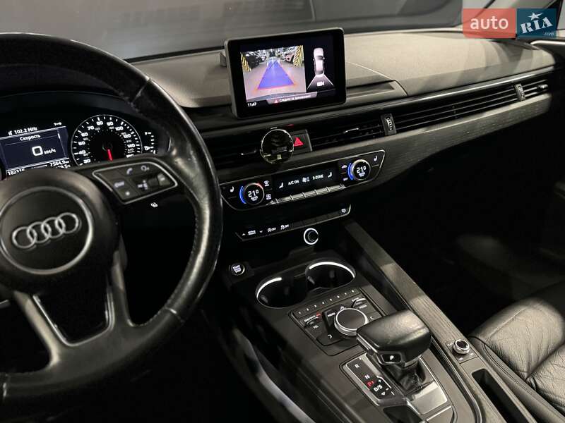 Седан Audi A4 2017 в Одесі