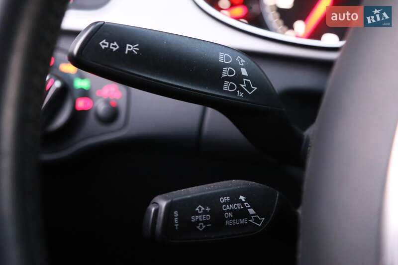 Седан Audi A4 2014 в Києві фото 20 Седан Audi A4 2014 в Києві