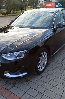 Седан Audi A4 2022 в Львове
