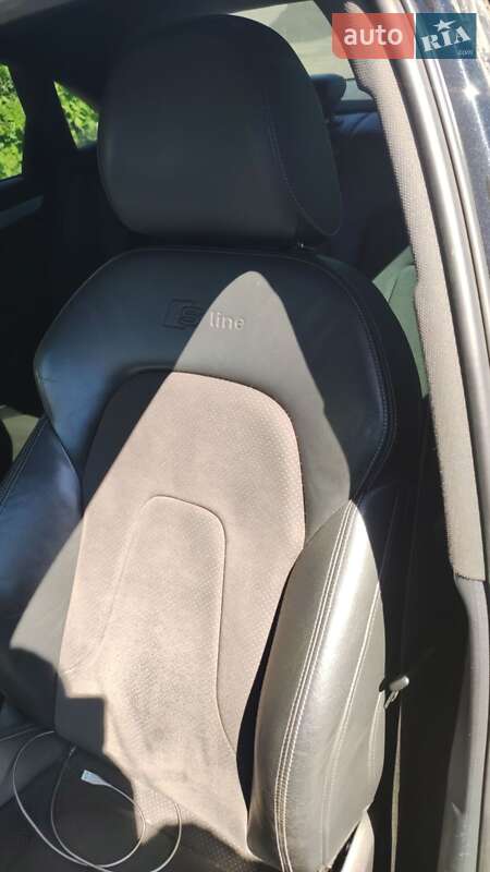 Седан Audi A4 2013 в Рівному