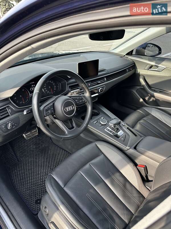 Седан Audi A4 2019 в Києві