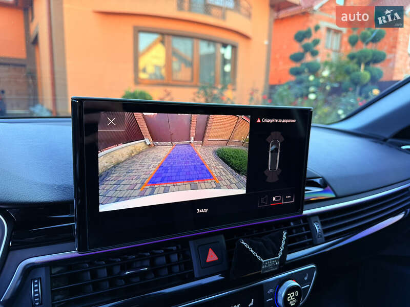 Универсал Audi A4 2022 в Мукачево