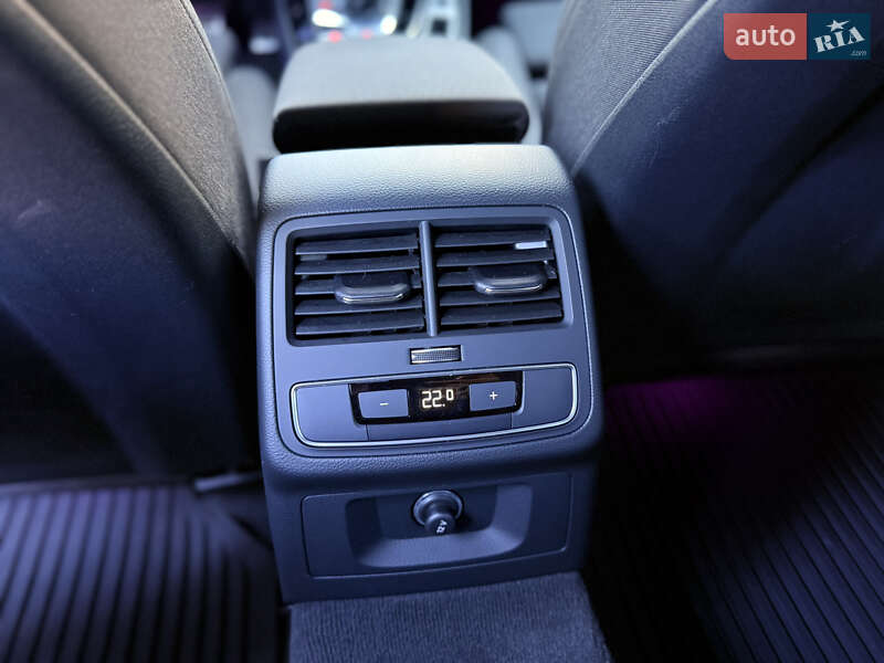 Универсал Audi A4 2022 в Мукачево
