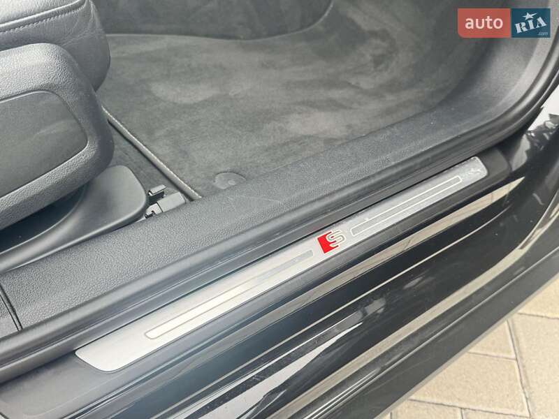 Седан Audi A4 2016 в Львове фото 23 Седан Audi A4 2016 в Львове