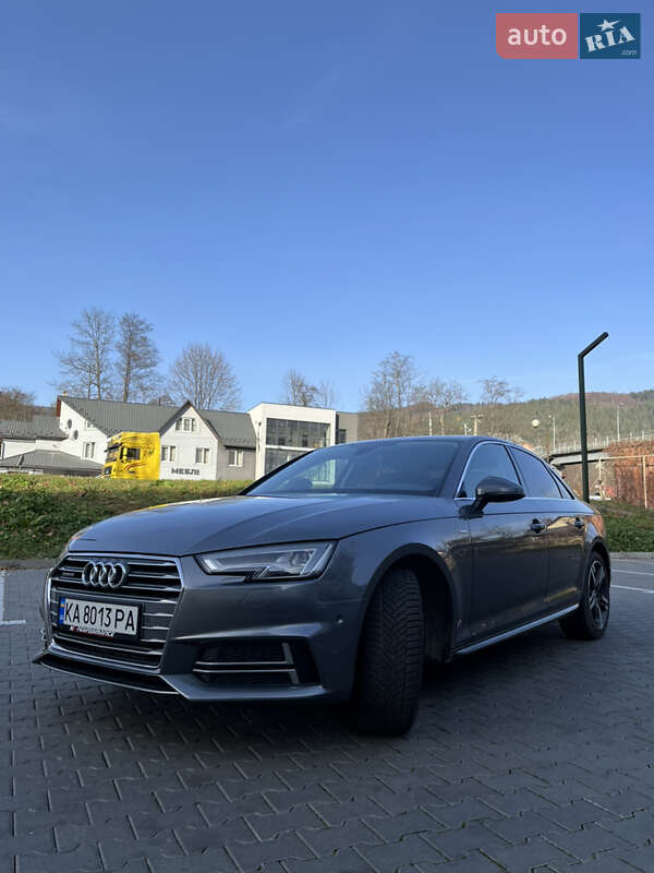 Седан Audi A4 2016 в Львове