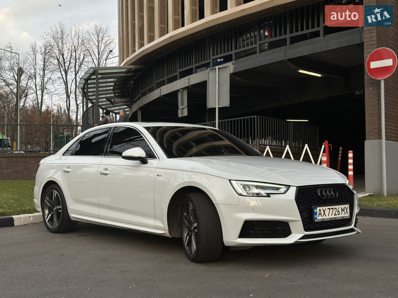 2016 Audi A4 - мініатюра 27
