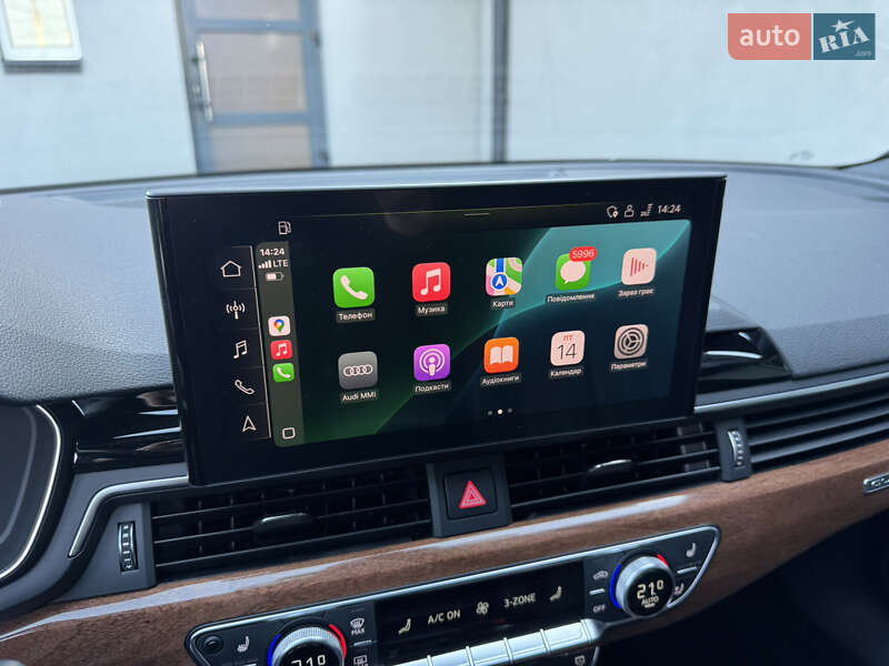 Седан Audi A4 2021 в Луцьку