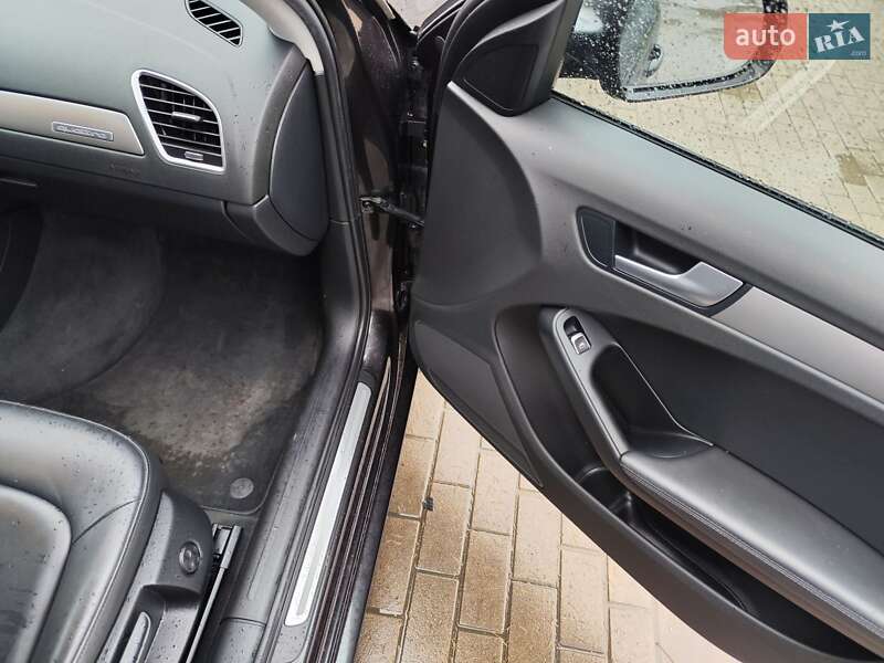 Універсал Audi A4 2013 в Тернополі