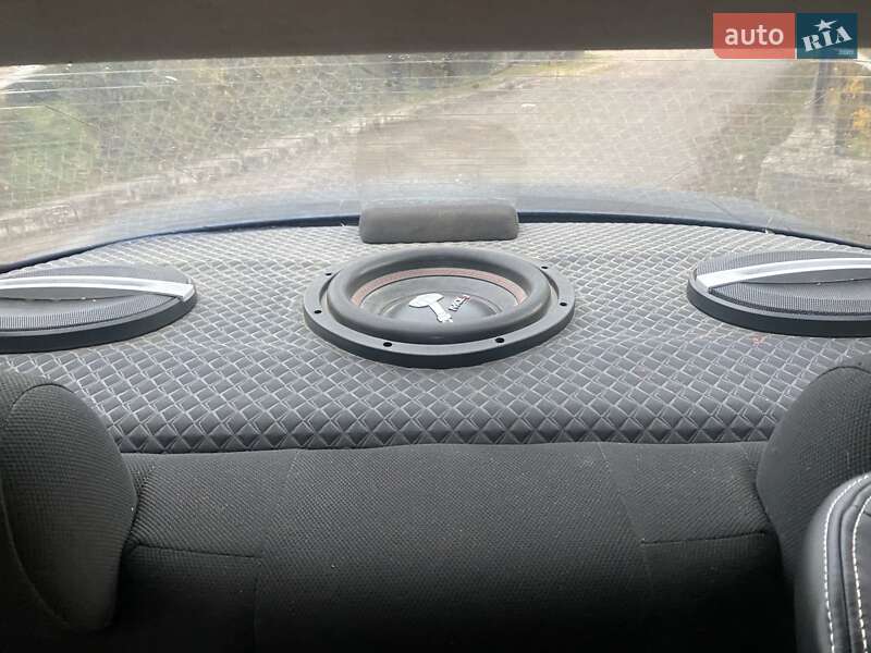 Седан Audi A4 1999 в Бориславе