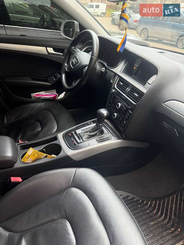 Седан Audi A4 2013 в Києві фото 12 Седан Audi A4 2013 в Києві