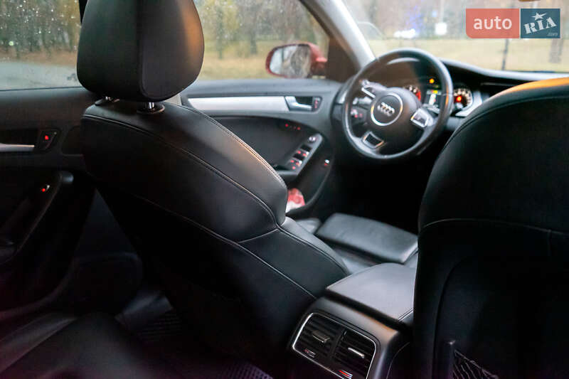 Седан Audi A4 2012 в Києві фото 13 Седан Audi A4 2012 в Києві