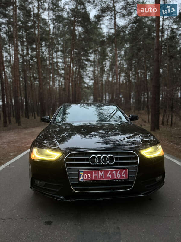 Седан Audi A4 2013 в Решетилівці